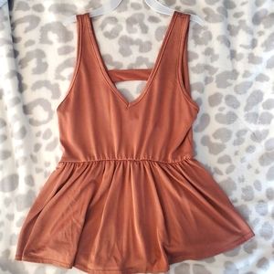 ☀️☀️Brit & Bri Brown Crop Top